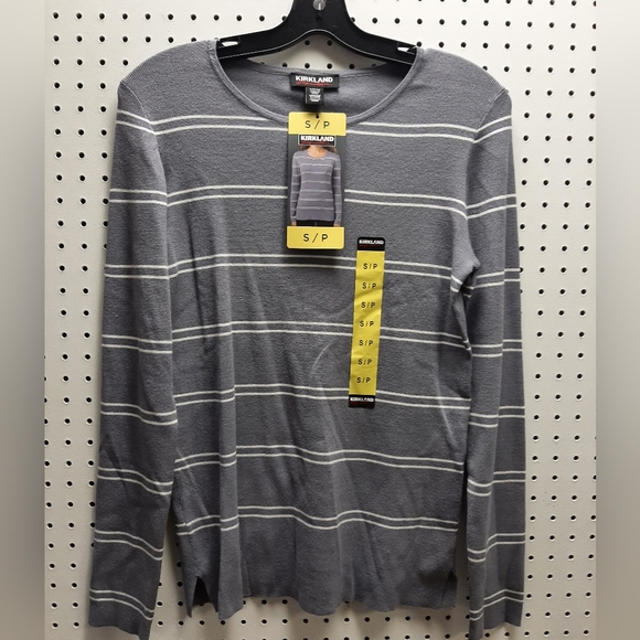 * Ladies Long Sleeve Lightweight Sweater ~ Size Small - Picture 2 of 3